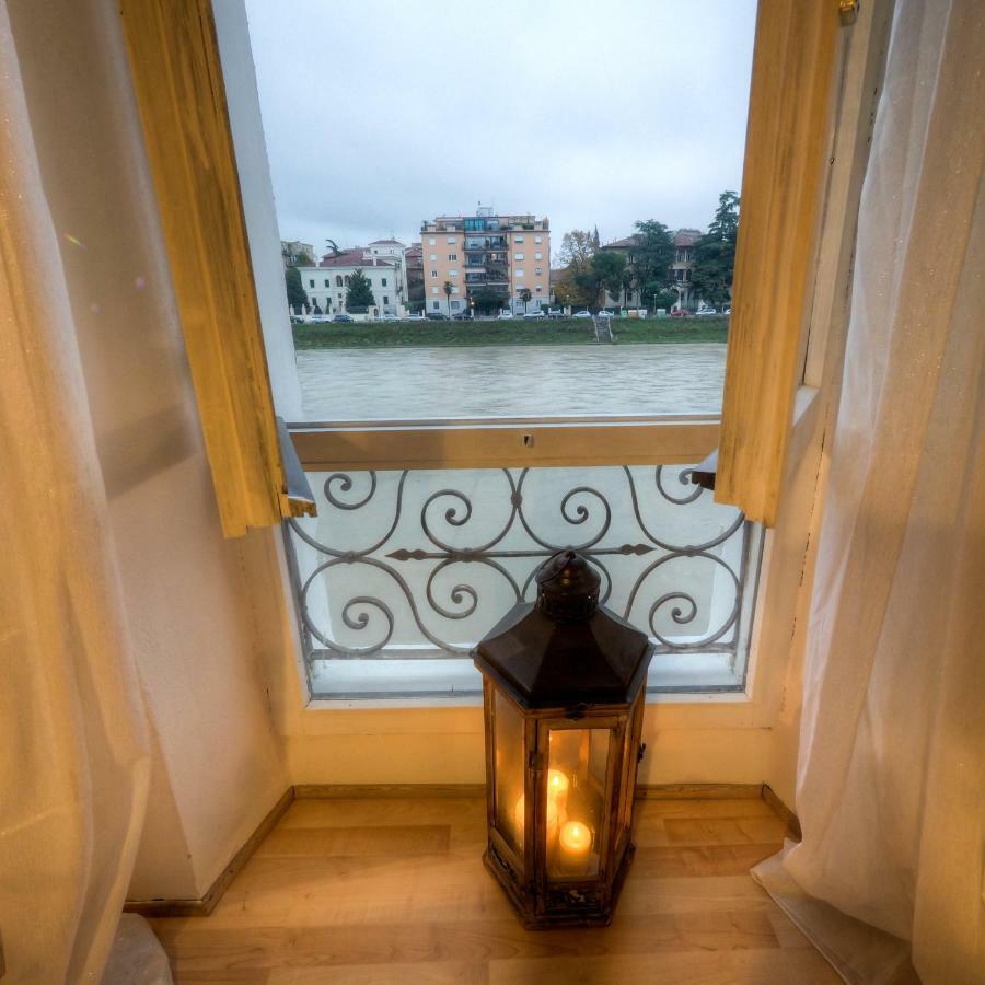 Ferienwohnung Casa Archi - Vista Sul Fiume Verona Exterior foto